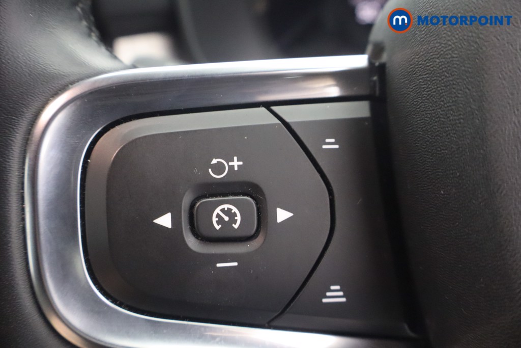 Volvo Xc40 Plus Automatic Petrol SUV - Stock Number (1660774) - 16th supplementary image