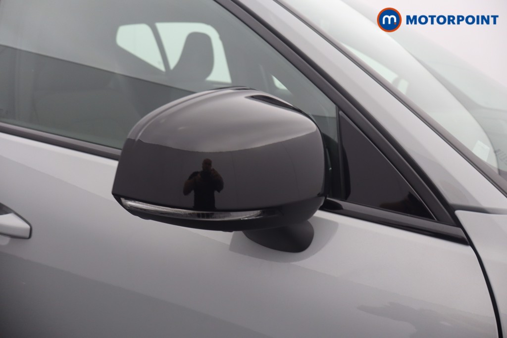 Volvo Xc40 Plus Automatic Petrol SUV - Stock Number (1660774) - 20th supplementary image