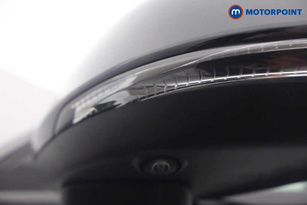 Volvo Xc40 Plus Automatic Petrol SUV - Stock Number (1660774) - 27th supplementary image