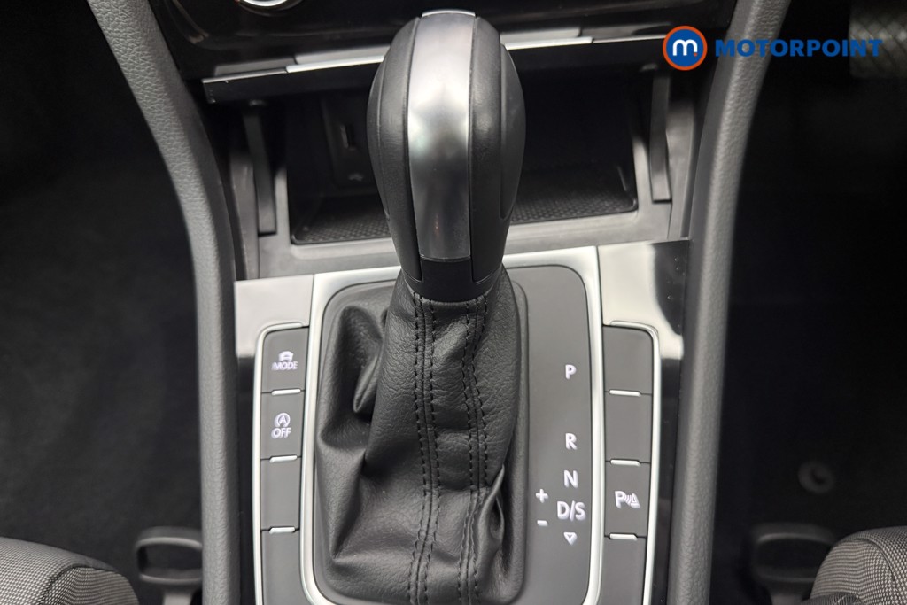 Volkswagen Golf GT Automatic Diesel Estate - Stock Number (1660812) - 7th supplementary image