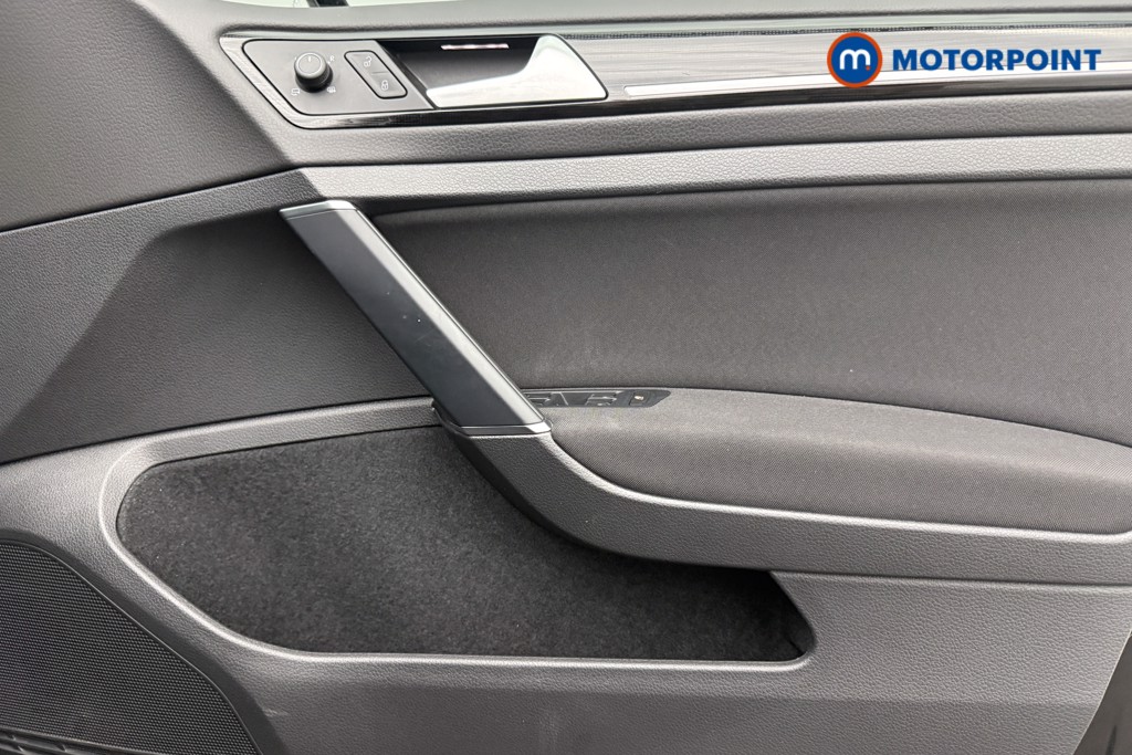 Volkswagen Golf GT Automatic Diesel Estate - Stock Number (1660812) - 18th supplementary image
