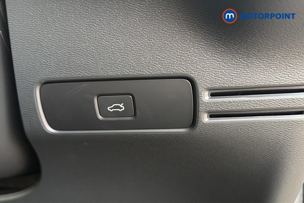 Volvo C40 Ultimate Automatic Electric SUV - Stock Number (1660819) - 11th supplementary image