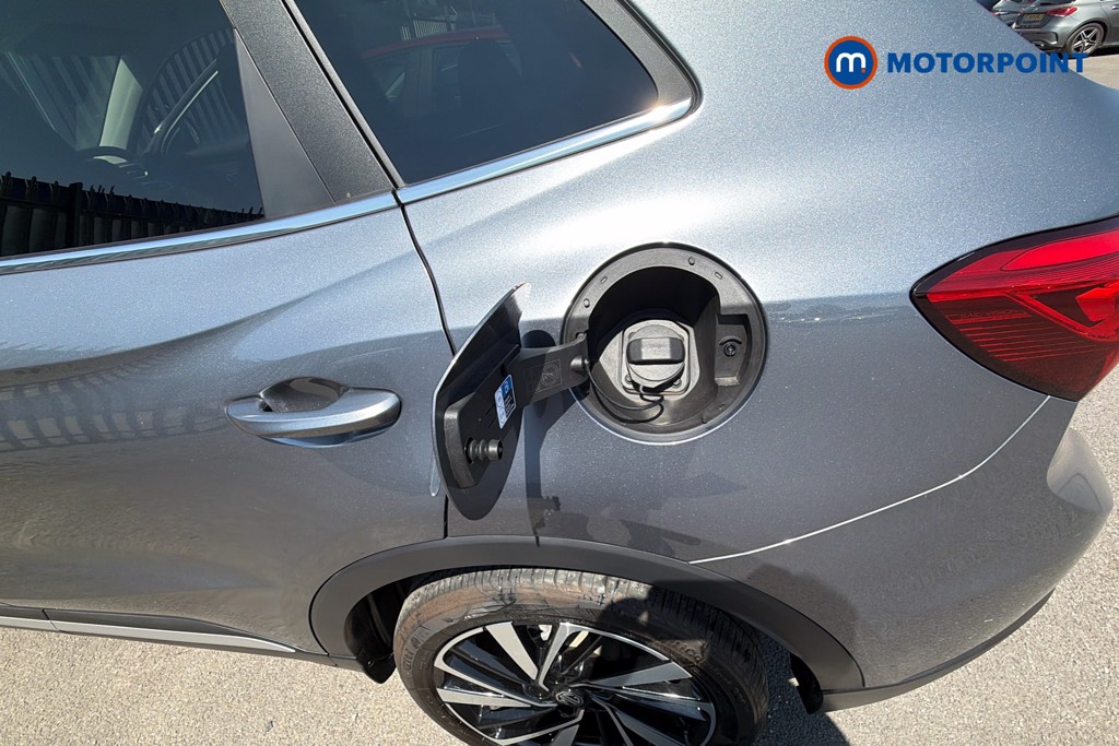 Mg Motor Uk ZS Trophy Automatic Petrol-Electric Hybrid SUV - Stock Number (1661066) - 41st supplementary image