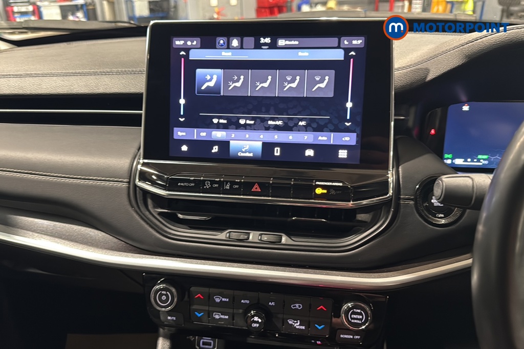 Jeep Compass Limited Automatic Petrol SUV - Stock Number (1661068) - 12th supplementary image
