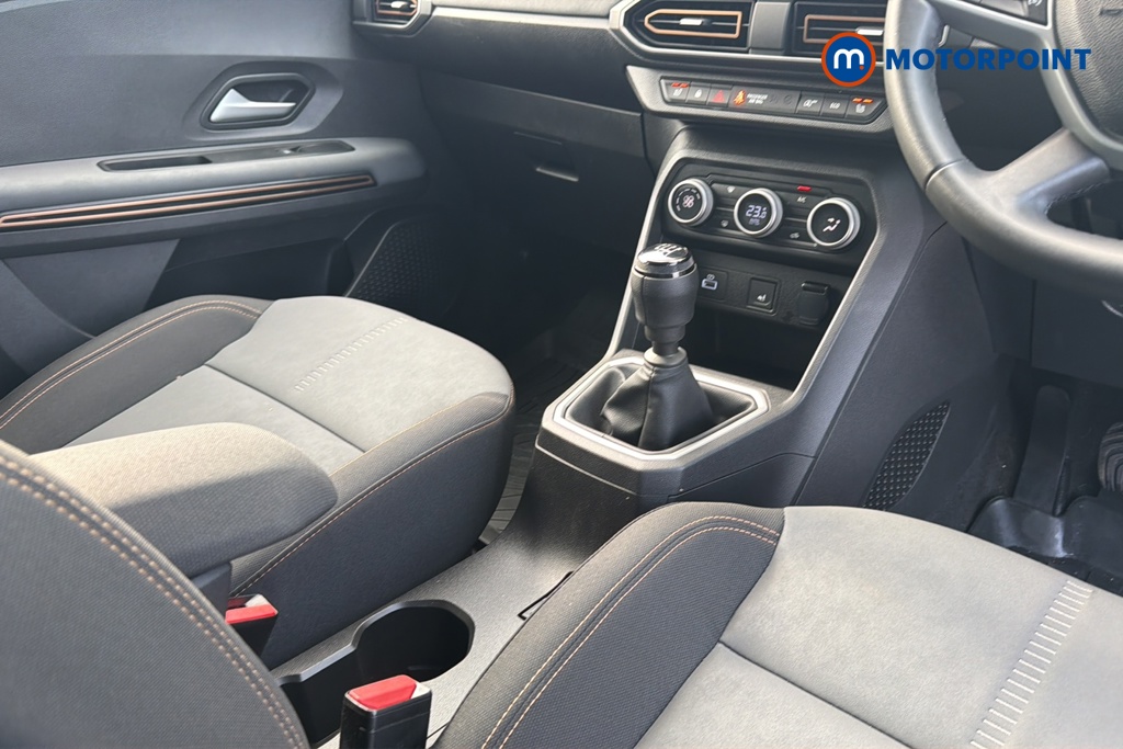 Dacia Jogger Extreme Manual Petrol People Carrier - Stock Number (1661241) - 15th supplementary image