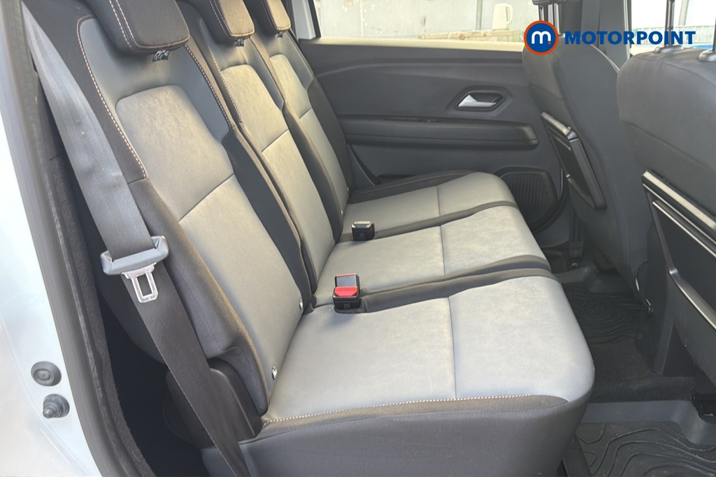 Dacia Jogger Extreme Manual Petrol People Carrier - Stock Number (1661241) - 25th supplementary image