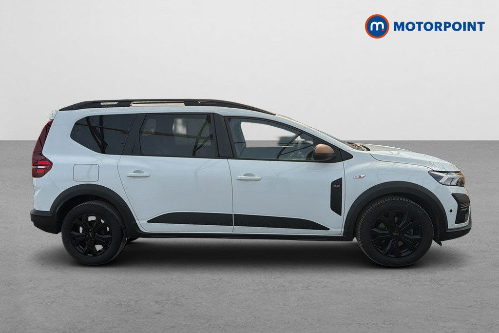 Dacia Jogger Extreme Manual Petrol People Carrier - Stock Number (1661241) - Passenger side