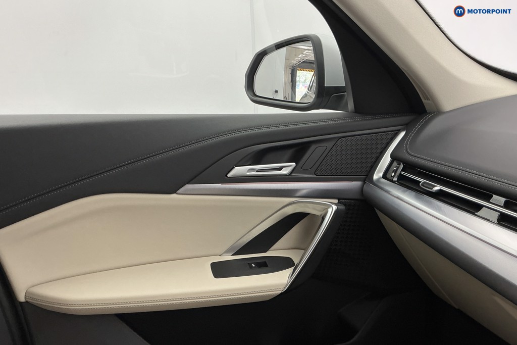 BMW X1 Xline Automatic Petrol SUV - Stock Number (1661709) - 18th supplementary image