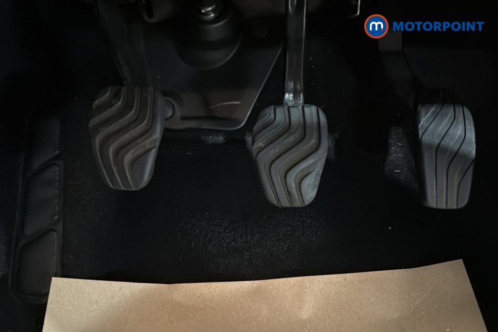 Nissan Qashqai Acenta Premium Manual Petrol SUV - Stock Number (1662131) - 24th supplementary image