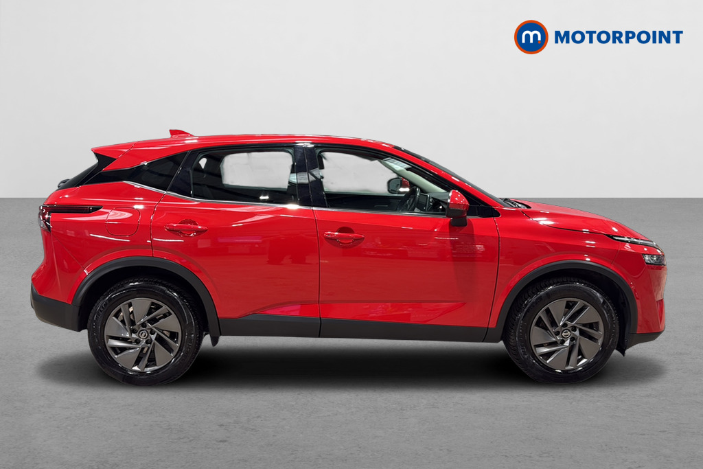 Nissan Qashqai Acenta Premium Manual Petrol SUV - Stock Number (1662131) - Passenger side