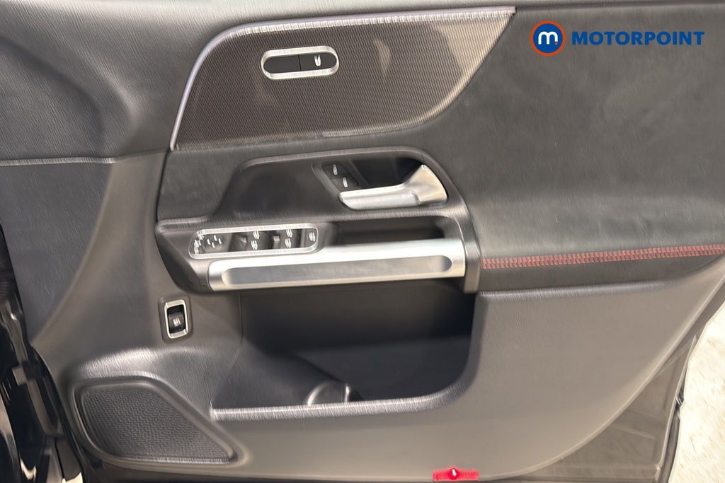 Mercedes-Benz GLB Amg Line Automatic Diesel SUV - Stock Number (1662286) - 18th supplementary image