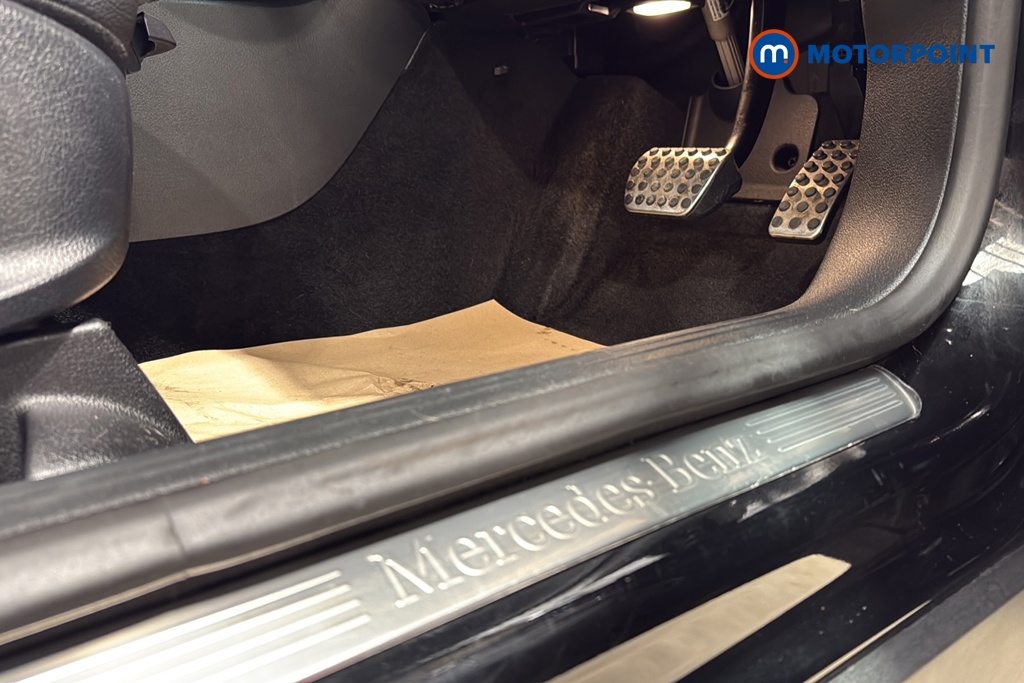 Mercedes-Benz GLB Amg Line Automatic Diesel SUV - Stock Number (1662286) - 24th supplementary image
