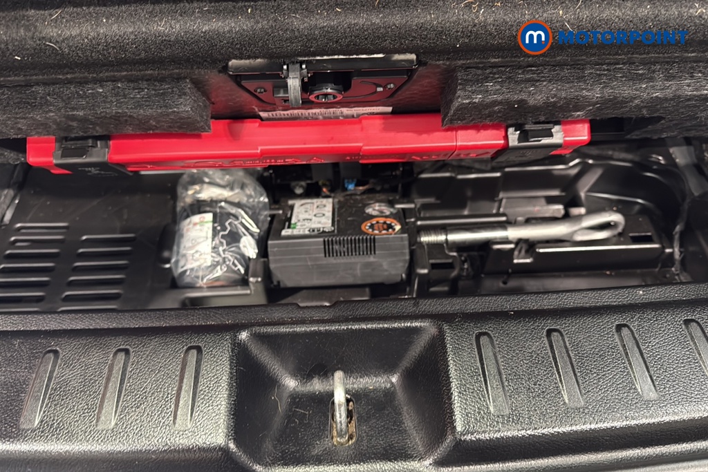 Mercedes-Benz GLB Amg Line Automatic Diesel SUV - Stock Number (1662286) - 33rd supplementary image