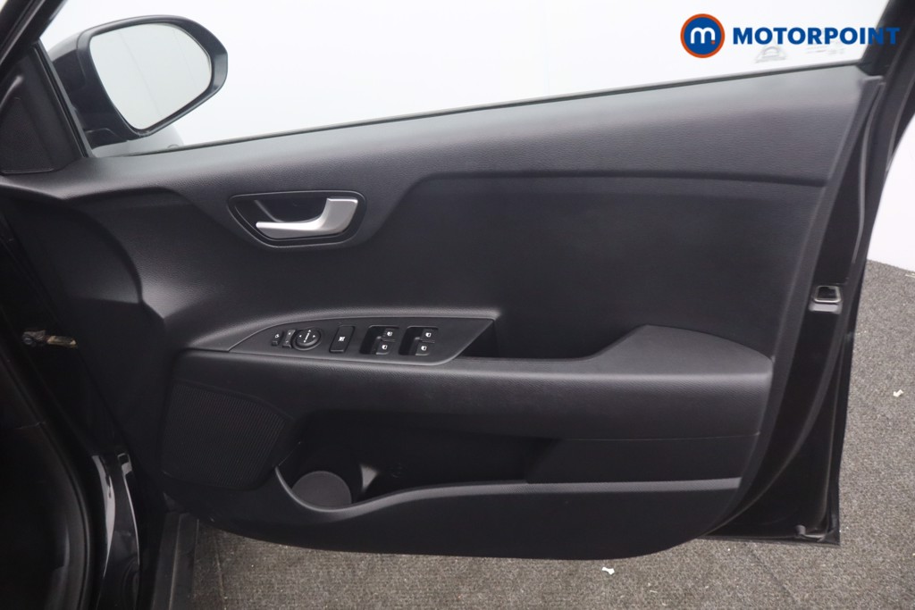 KIA Stonic 2 Manual Petrol SUV - Stock Number (1643625) - 8th supplementary image