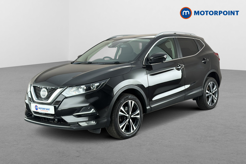 Nissan Qashqai N-Connecta Manual Petrol SUV - Stock Number (1648434) - Passenger side front corner