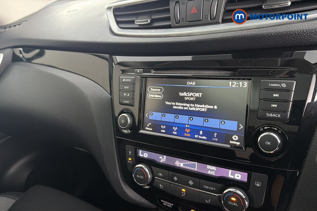 Nissan Qashqai N-Connecta Manual Petrol SUV - Stock Number (1648434) - 8th supplementary image