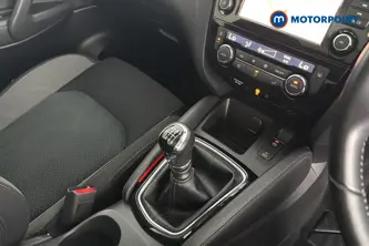Nissan Qashqai N-Connecta Manual Petrol SUV - Stock Number (1648434) - 15th supplementary image