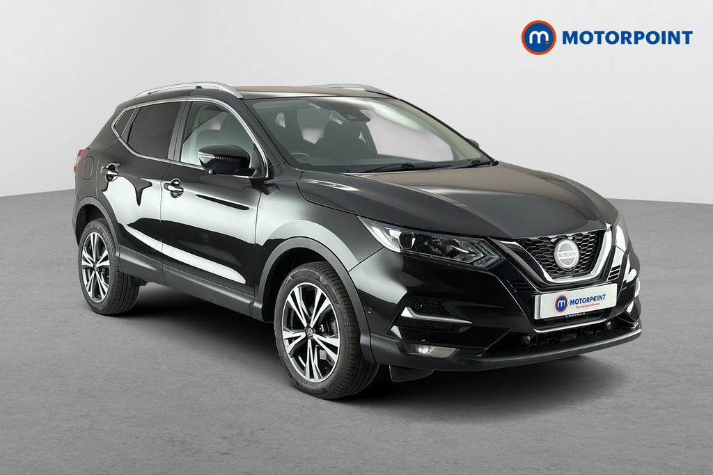 Nissan Qashqai N-Connecta Manual Petrol SUV - Stock Number (1648434) - Drivers side front corner