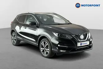 Nissan Qashqai N-Connecta Manual Petrol SUV - Stock Number (1648434) - Drivers side front corner