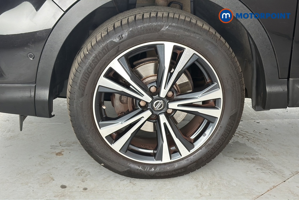 Nissan Qashqai N-Connecta Manual Petrol SUV - Stock Number (1648434) - 44th supplementary image