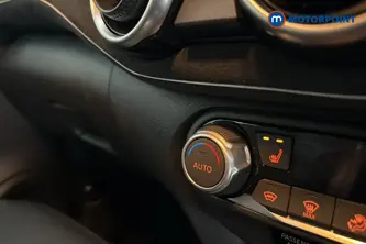 Nissan Juke Tekna-Plus Manual Petrol SUV - Stock Number (1648437) - 14th supplementary image
