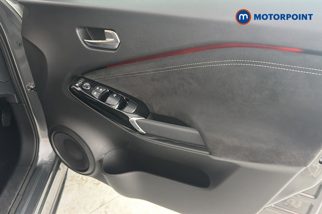 Nissan Juke Tekna-Plus Manual Petrol SUV - Stock Number (1648437) - 18th supplementary image