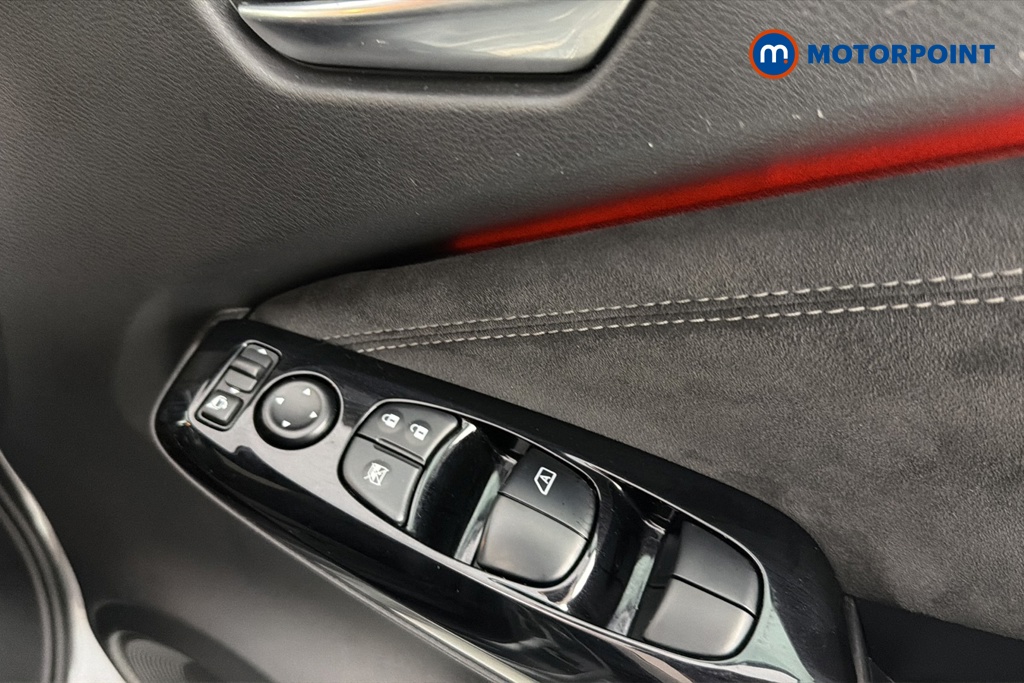 Nissan Juke Tekna-Plus Manual Petrol SUV - Stock Number (1648437) - 19th supplementary image