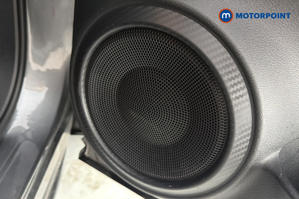 Nissan Juke Tekna-Plus Manual Petrol SUV - Stock Number (1648437) - 21st supplementary image