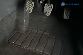 Nissan Juke Tekna-Plus Manual Petrol SUV - Stock Number (1648437) - 24th supplementary image
