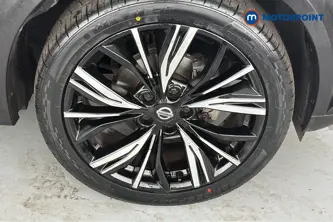 Nissan Juke Tekna-Plus Manual Petrol SUV - Stock Number (1648437) - 47th supplementary image