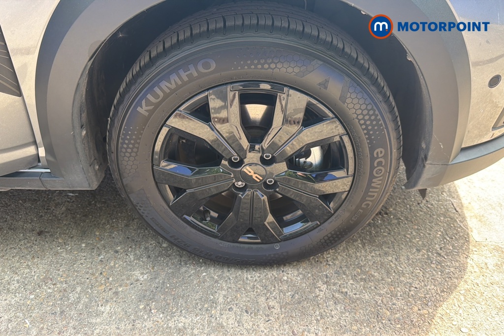 Dacia Jogger Extreme Automatic Petrol-Electric Hybrid People Carrier - Stock Number (1648670) - 47th supplementary image
