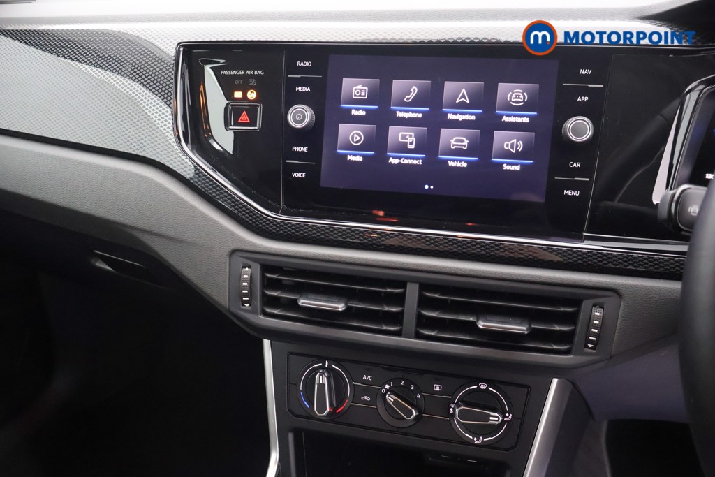 Volkswagen Polo Life Automatic Petrol Hatchback - Stock Number (1649990) - 9th supplementary image