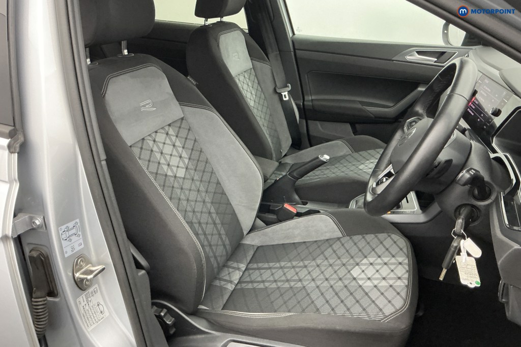 Volkswagen Taigo R-Line Automatic Petrol SUV - Stock Number (1653317) - 5th supplementary image