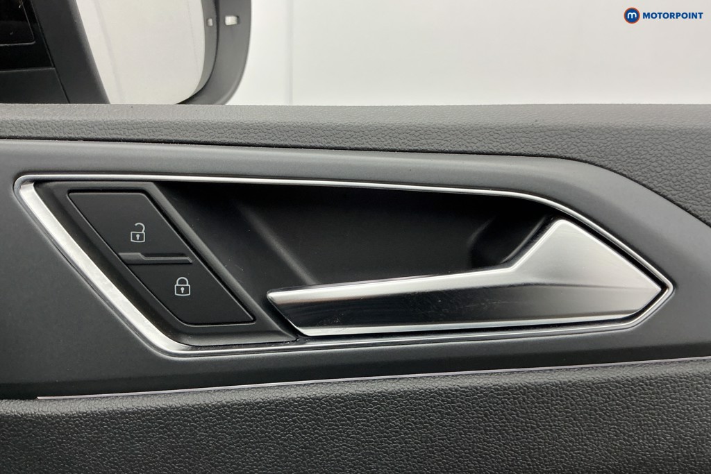 Volkswagen Taigo R-Line Automatic Petrol SUV - Stock Number (1653317) - 17th supplementary image