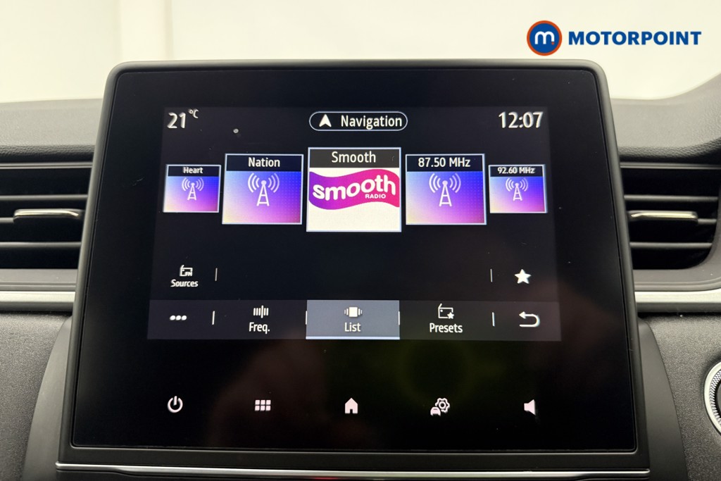 Renault Captur Evolution Automatic Petrol-Electric Hybrid SUV - Stock Number (1654236) - 4th supplementary image