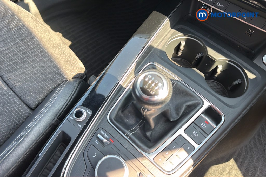 Audi A4 Black Edition Manual Petrol Saloon - Stock Number (1654508) - 15th supplementary image