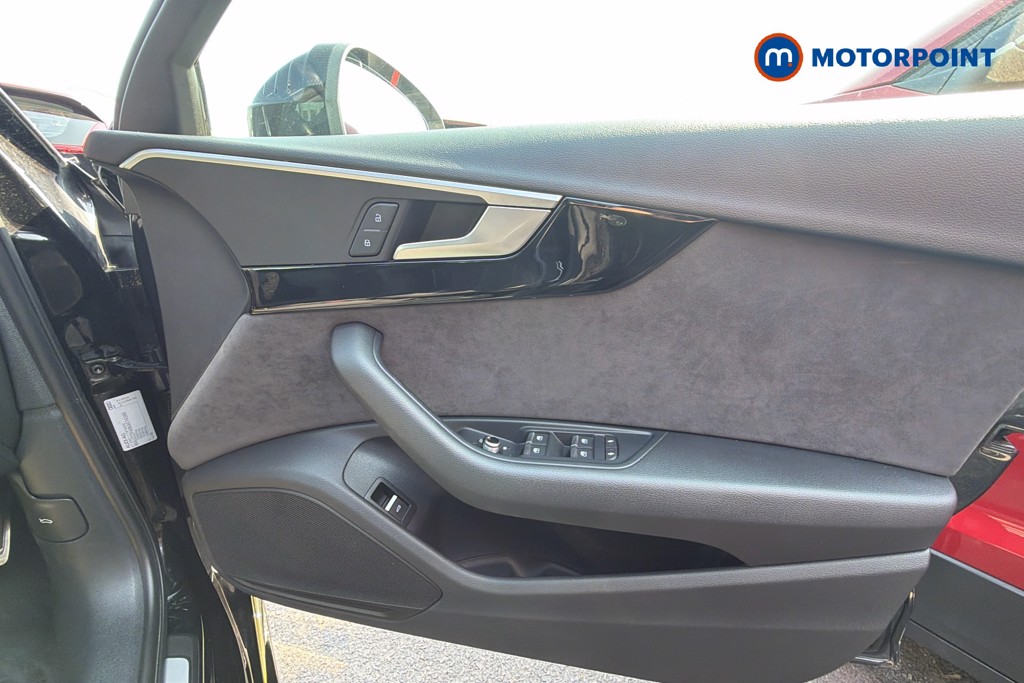 Audi A4 Black Edition Manual Petrol Saloon - Stock Number (1654508) - 19th supplementary image
