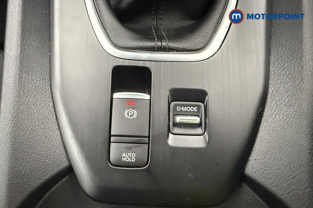 Nissan Qashqai Acenta Premium Manual Petrol SUV - Stock Number (1654604) - 14th supplementary image