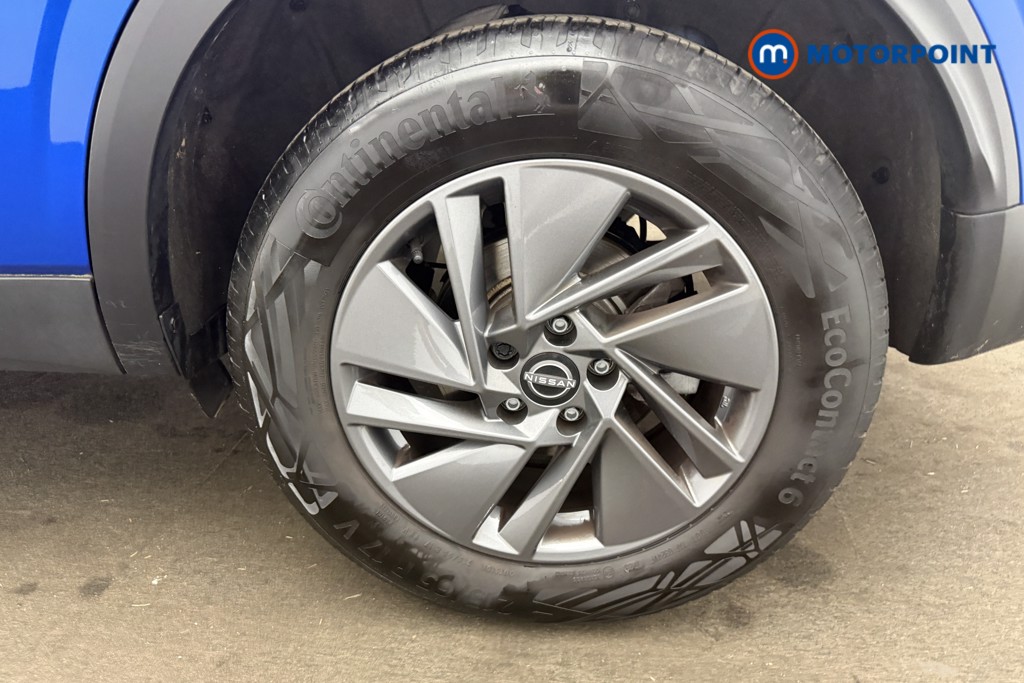 Nissan Qashqai Acenta Premium Manual Petrol SUV - Stock Number (1654604) - 22nd supplementary image