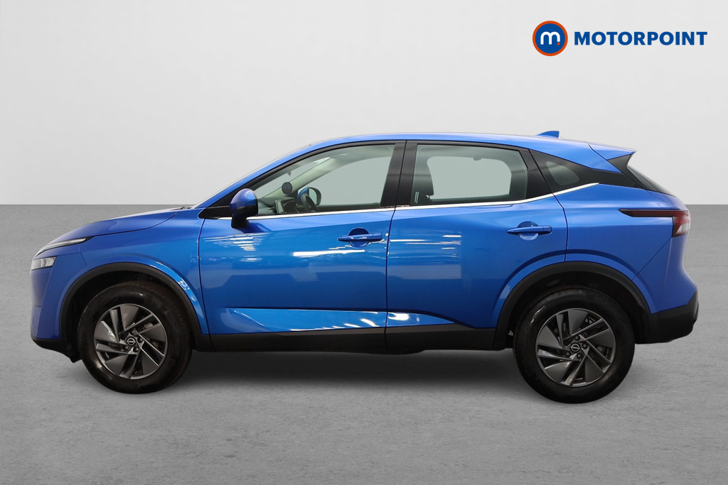 Nissan Qashqai Acenta Premium Manual Petrol SUV - Stock Number (1654604) - Passenger side