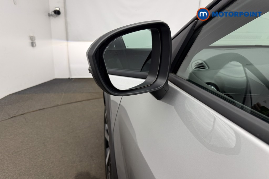 Nissan Juke Tekna Automatic Petrol SUV - Stock Number (1655259) - 30th supplementary image