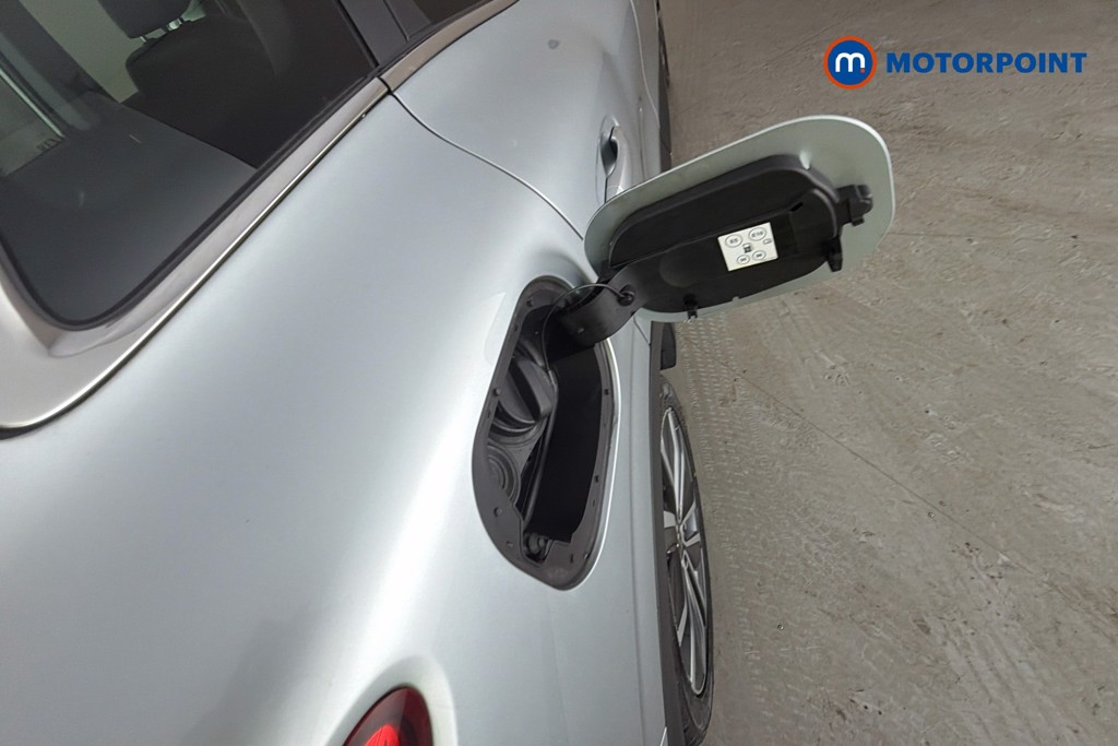 Renault Kadjar Iconic Manual Petrol SUV - Stock Number (1655425) - 41st supplementary image