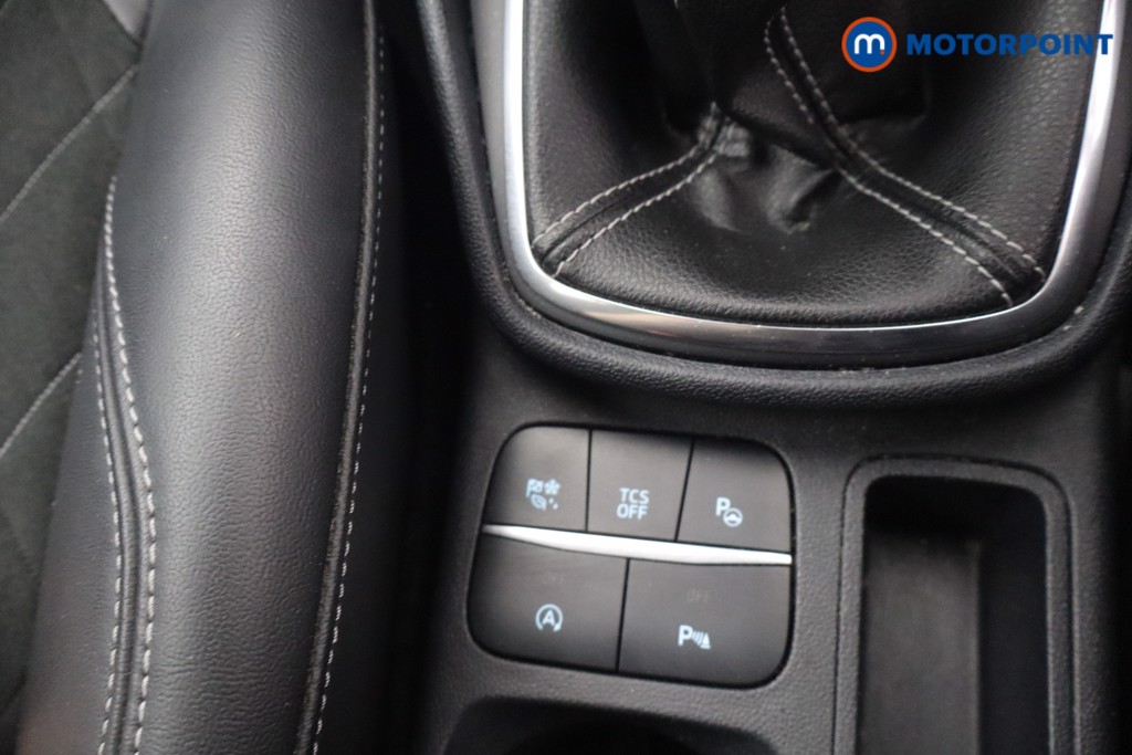 Ford Fiesta Titanium Vignale Manual Petrol Hatchback - Stock Number (1655439) - 17th supplementary image