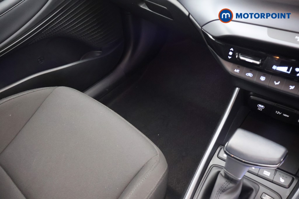 Hyundai I20 Premium Automatic Petrol Hatchback - Stock Number (1655609) - 12th supplementary image