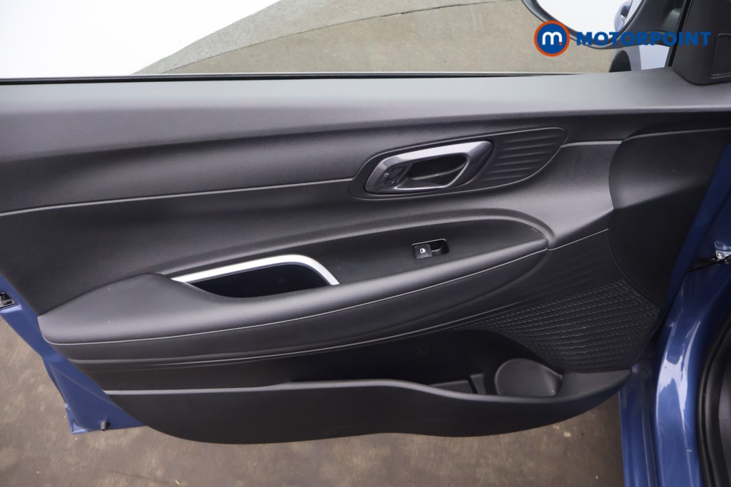 Hyundai I20 Premium Automatic Petrol Hatchback - Stock Number (1655609) - 22nd supplementary image