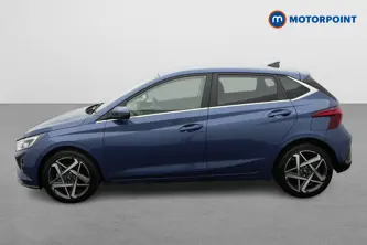 Hyundai I20 Premium Automatic Petrol Hatchback - Stock Number (1655609) - Passenger side