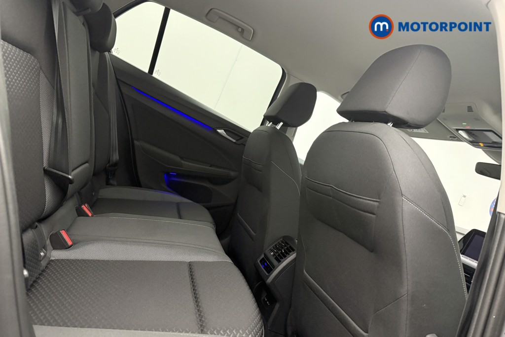Volkswagen Golf Active Automatic Petrol Hatchback - Stock Number (1655669) - 9th supplementary image