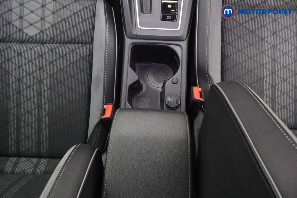 Volkswagen Golf R-Line Automatic Petrol Hatchback - Stock Number (1655678) - 5th supplementary image