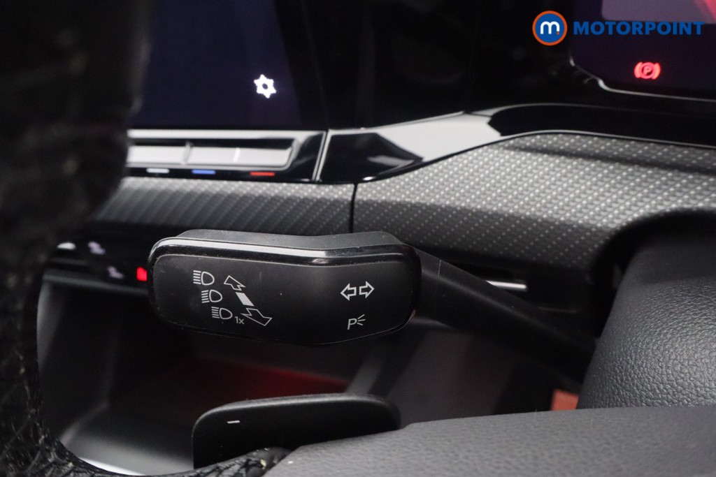 Volkswagen Golf R-Line Automatic Petrol Hatchback - Stock Number (1655678) - 19th supplementary image