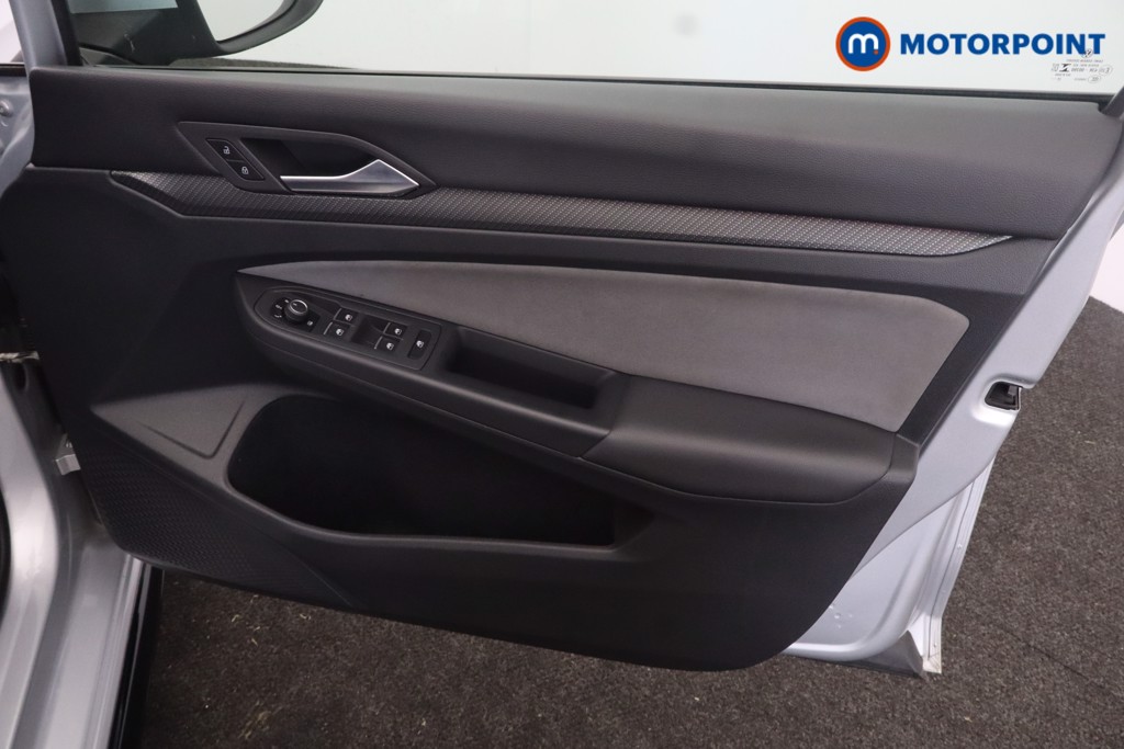 Volkswagen Golf R-Line Automatic Petrol Hatchback - Stock Number (1655678) - 23rd supplementary image